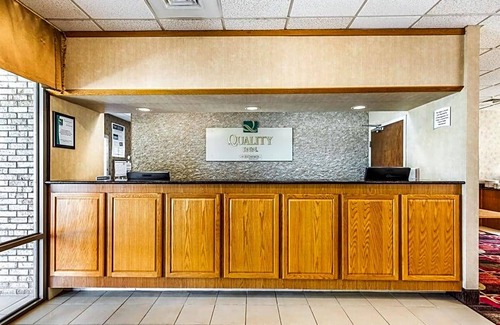 Easton Hotel | Quality Inn