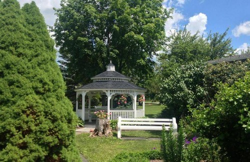 White Mills Resort | Resort