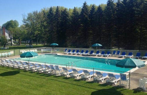 White Mills Resort | Resort