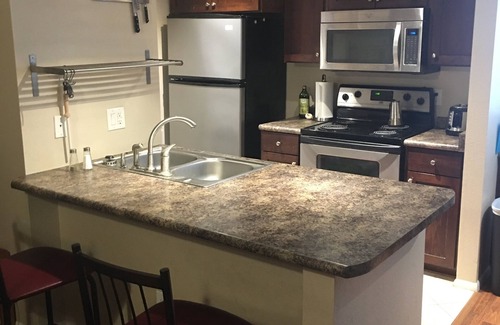 Tempe Condo | See the Valley of the Sun, Arizona State University and Tempe just a short walk.