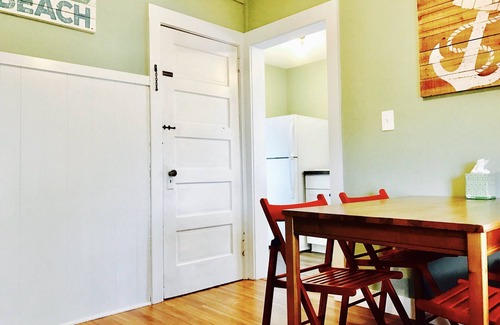 North Wildwood House | Spacious 3 Beds XLg Livg Rm, Kitchen w/separate Dining Rm; Lg Bck & Side Yrds!