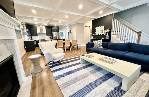 Village Green House | Spacious 6-bedroom house in charming Cape May with Pool & Great Location