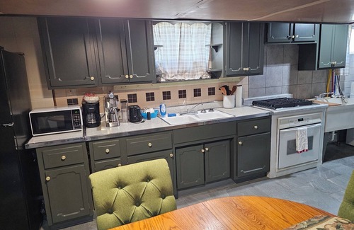 Steubenville Apartment | Spacious Basement Apartment with Easy Access to Hospitals and Freeways with WiFi