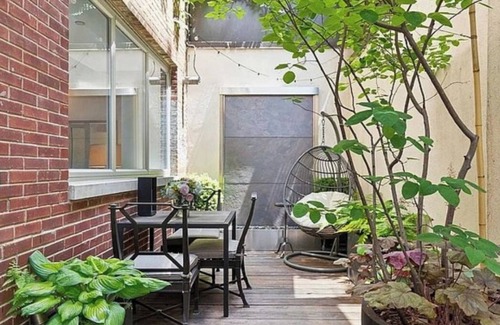 Chelsea Apartment | Spacious, luxury, central 3-bed, toilet, laundry apartment with dishwasher