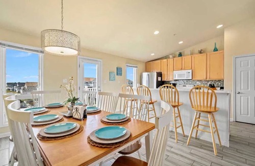 Bethany Beach House | Steps to Bethany Beach, Kayak Bay access, crabbing, pool, and beautiful views