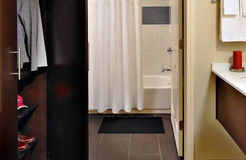 Cranbury Apartment | Studio flat ∙ 1 bedroom ∙ 4 guests