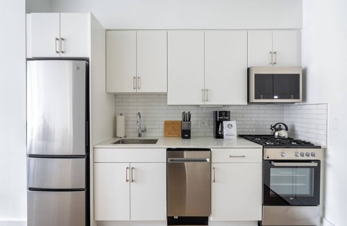 West Village Apartment | Stunning Greenwich Village Studio with Amenities