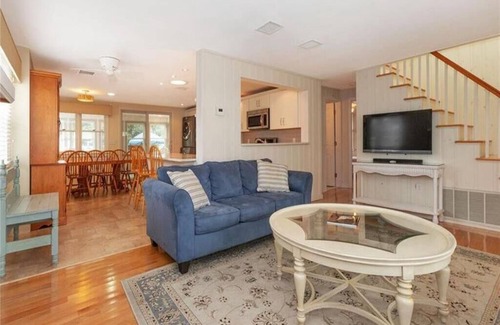 The Dunes House | Stunning home in Haven Beach with 5 Bedrooms, Heated swimming pool and WiFi