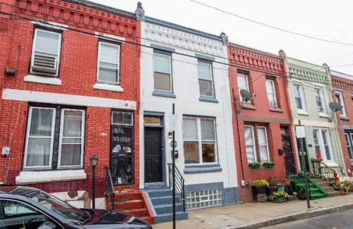 North Philadelphia West House | Stylish Art filled House in Brewerytown