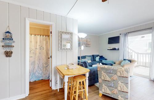 Bethany Beach Apartment | Tower Shores - 39575 Admiral