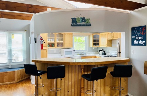 Ortley Beach House | Ultimate Family Beach Retreat - Walk to Beach & Bay - Large & Spacious