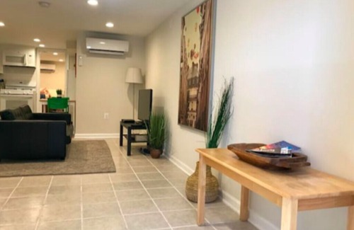 Near Northeast Apartment | Unbeatable location, Steps to Union Station and Minutes to Downtown