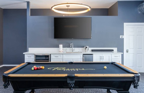 South Scottsdale House | 418 m² House ∙ 6 bedrooms ∙ 22 guests