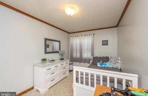 Friendsville House | Waterfront Pool Hottub Deep Creek Lake Wisp