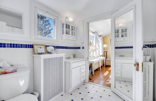 Cornwall House | West Point Summer - Jacuzzi, Pool, Event Friendly