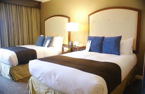 Downtown Pittsburgh Hotel | Wyndham Grand Pittsburgh