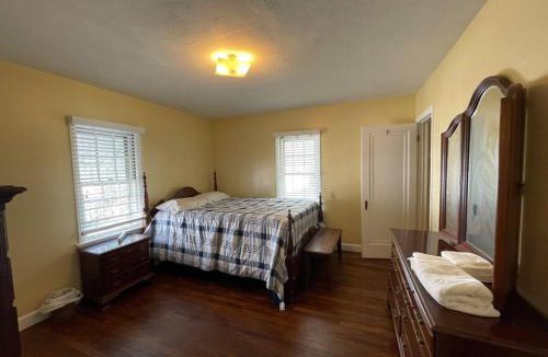 Portsmouth House | 0.2 miles from SOMC hospital