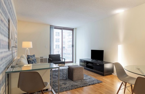 Hoboken Apartment | 1 Bedroom Apartment on Hoboken Waterfront