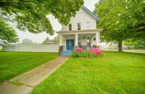 Ashtabula House | 1 Block to Bridge Street Lake Erie Vacation Home!