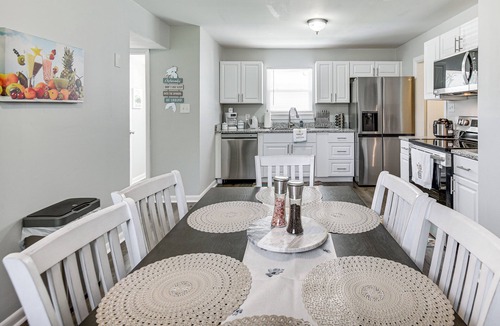 Hampton House | 1 Mi to Beach: Home w/Patio & Grill in Hampton!