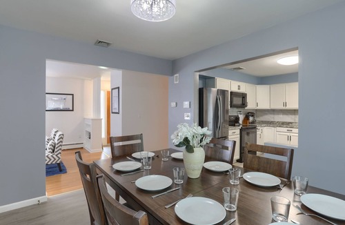 Palmyra House | 10 Minutes To Hershey w/Firepit & Grill