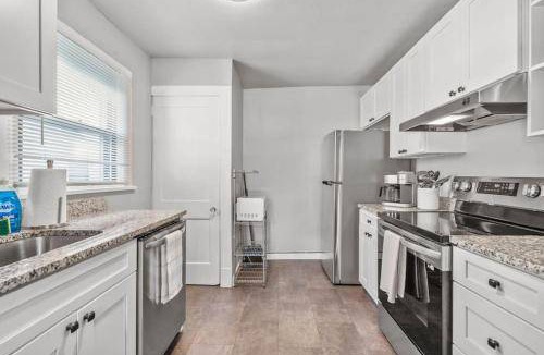 Pittsburgh House | 1000 m² House ∙ 3 bedrooms ∙ 5 guests