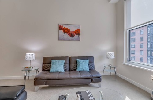 Penn Quarter Apartment | 102 m² Apartment ∙ 2 bedrooms ∙ 5 guests
