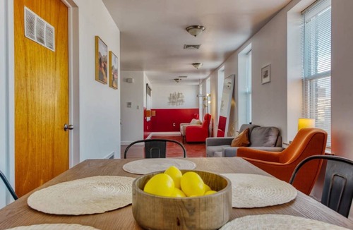 Chinatown Apartment | 102 m² Apartment ∙ 3 bedrooms ∙ 6 guests