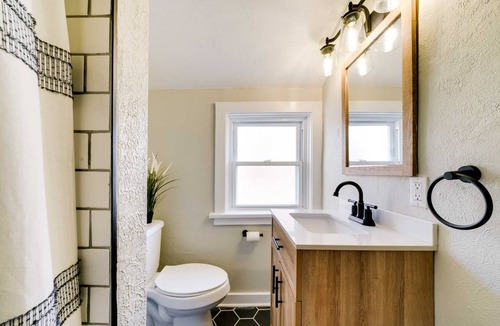 Pittsburgh Apartment | 102 m² Apartment ∙ 3 bedrooms ∙ 8 guests