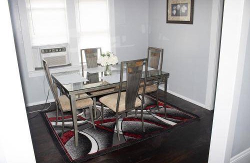 Euclid Apartment | 103 m² Apartment ∙ 3 bedrooms ∙ 5 guests