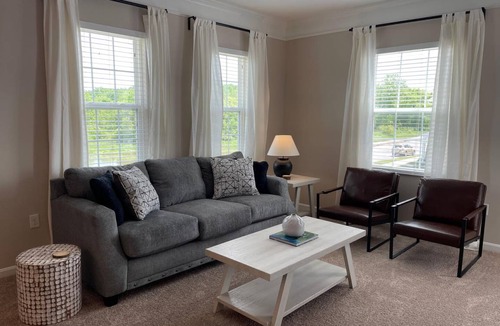 Summit Station Apartment | 106 m² Apartment ∙ 2 bedrooms ∙ 4 guests