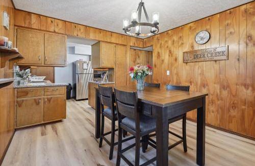 Utica House | 106 m² House ∙ 2 bedrooms ∙ 4 guests