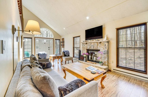 Pocono Lake House | 106 m² House ∙ 2 bedrooms ∙ 8 guests