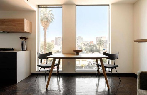 Evans Churchill Apartment | 107 m² Serviced apartment ∙ 2 bedrooms ∙ 6 guests