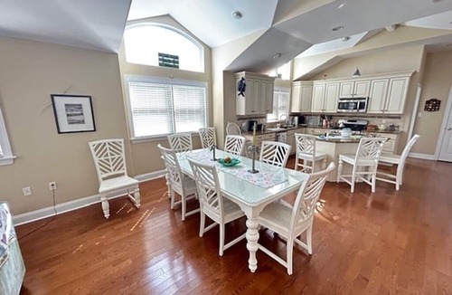 Townsend's Inlet Condo | 110 82nd Street East