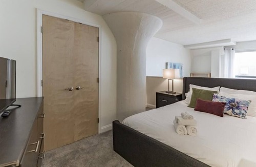Newbold Apartment | 1100 South Broad Street