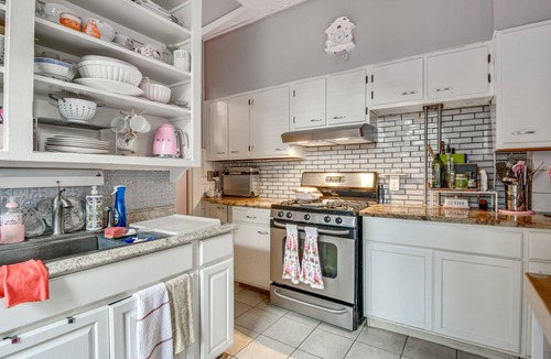 Allentown Apartment | 111 m² Apartment ∙ 1 bedroom ∙ 2 guests