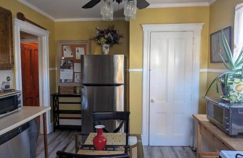 Montclair Apartment | 111 m² Apartment ∙ 2 bedrooms ∙ 4 guests