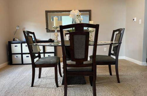 Maxwell Bed & Breakfast | 111 m² Bed and breakfast ∙ 1 bedroom ∙ 9 guests