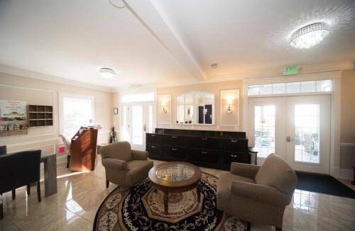 Put-in-Bay Hotel | 111 m² Hotel ∙ 2 bedrooms ∙ 6 guests