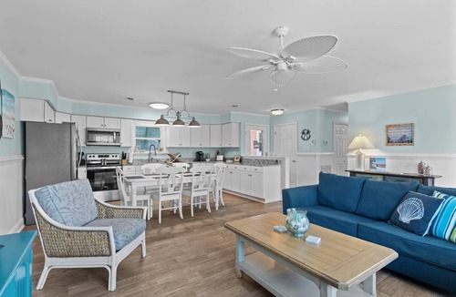 Emerald Isle House | 118 m² House ∙ 3 bedrooms ∙ 6 guests