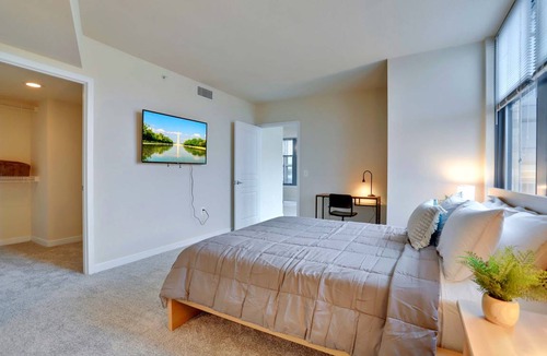 Aurora Highlands Apartment | 121 m² Apartment ∙ 2 bedrooms ∙ 5 guests