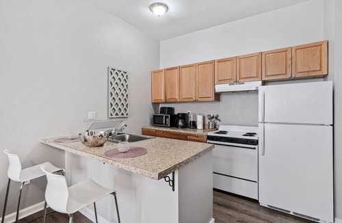 Graduate Hospital Apartment | 125 m² Apartment ∙ 3 bedrooms ∙ 5 guests