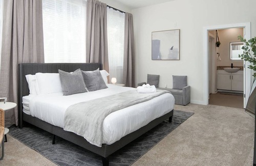 First Ward Apartment | 126 m² Apartment ∙ 2 bedrooms ∙ 6 guests