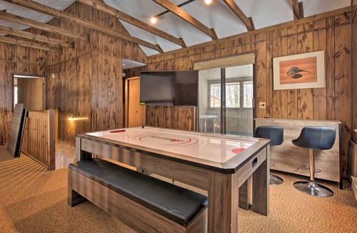 Lake Ariel House | 130 m² House ∙ 3 bedrooms ∙ 8 guests