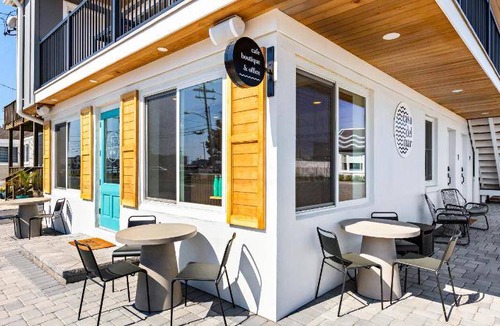 Point Pleasant Beach Hotel | 130 m² Motel ∙ 2 bedrooms ∙ 8 guests