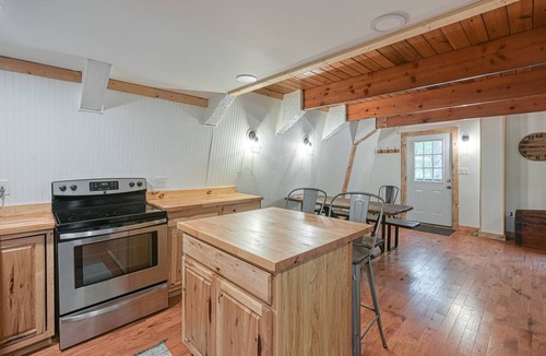 Crellin Cabin | 131 m² Cabin ∙ 2 bedrooms ∙ 9 guests