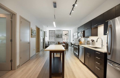 Midtown Village Apartment | 1338 Chestnut - 407 in Philadelphia