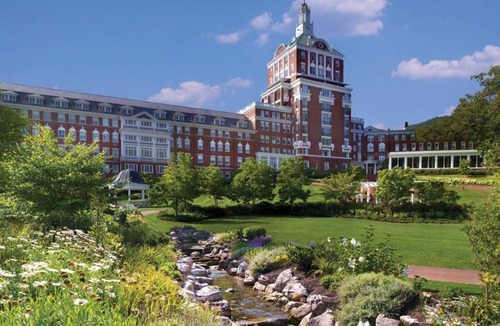 Hot Springs Hotel | 139 m² Hotel ∙ 2 bedrooms ∙ 20 guests