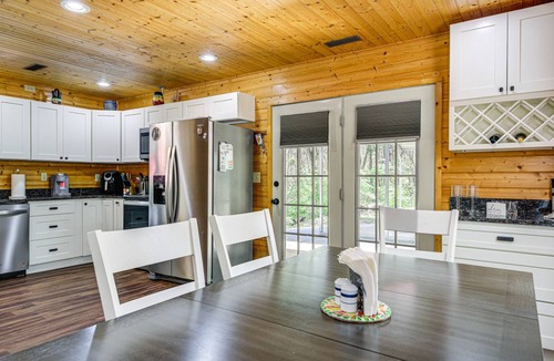 Knox County House | 143 m² House ∙ 2 bedrooms ∙ 6 guests